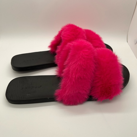 Bamboo Fullmoon15 Furry Double Strap Slide Sandals Hot Pink Size 8.5 New - Picture 6 of 6